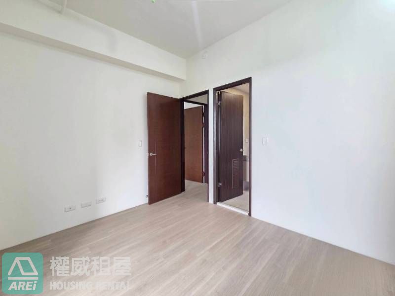 浤圃巨星| 巨蛋MRT| 近漢神巨蛋• 全新高樓2+1房平車