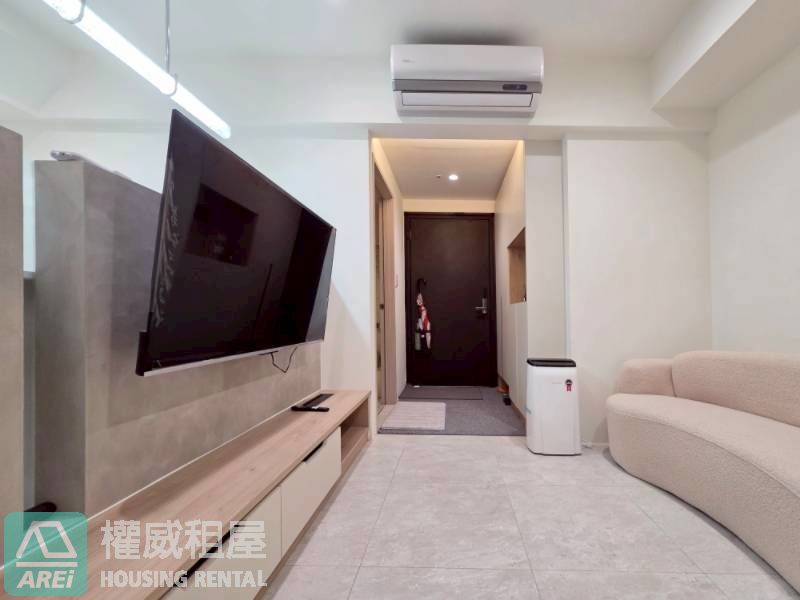 前金 | 愛情河左岸 • 映灣景 • 市中心雙軌兩房•可租補