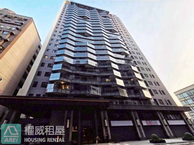 ✨【三鐵共構核心．鑫悅】高樓景觀三房車位 | 全新未住 | 可租補✨