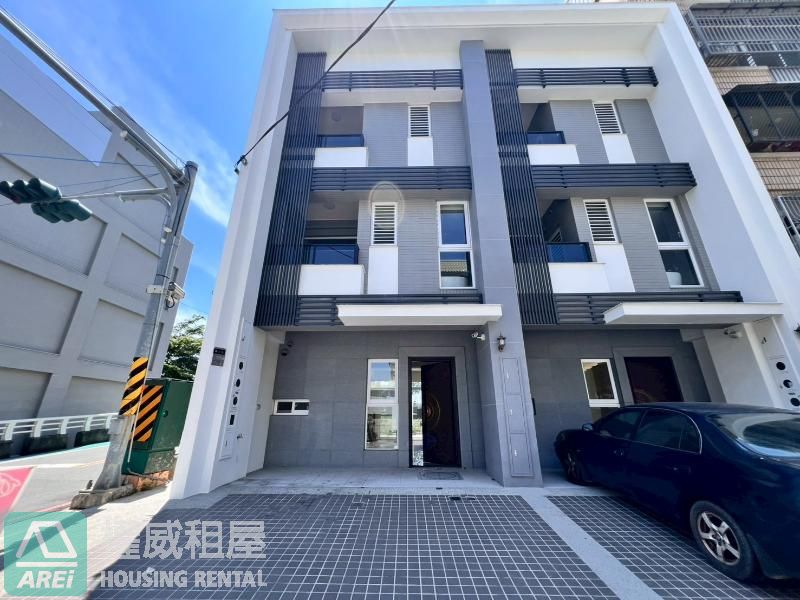 🏠仁武・透天超大後庭院｜3套房+1大空間