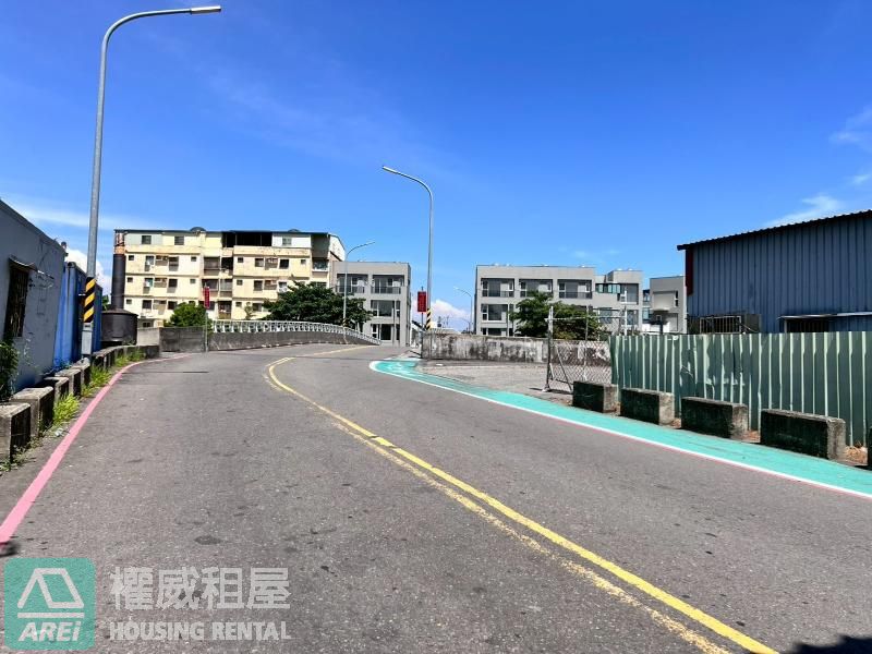 🏠仁武・透天超大後庭院｜3套房+1大空間