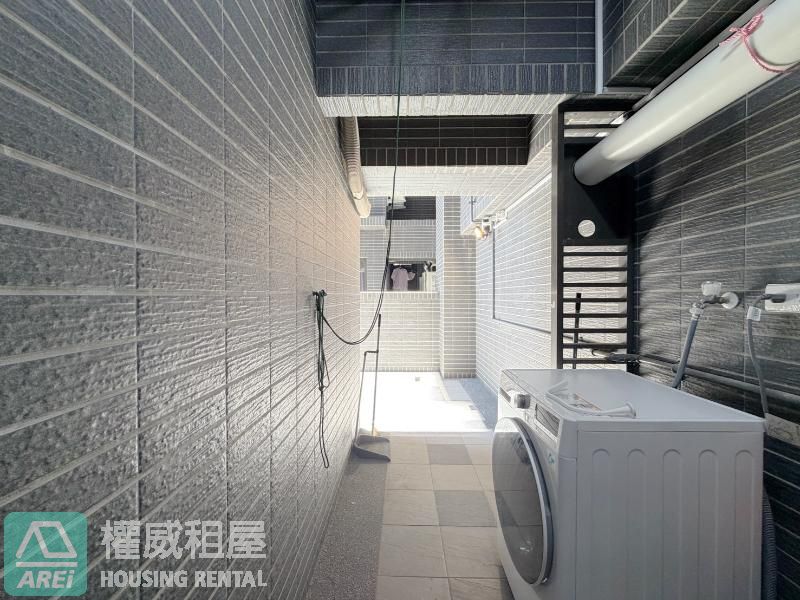 華鳳特區｜棋琴19重奏｜質感生活宅2房車位