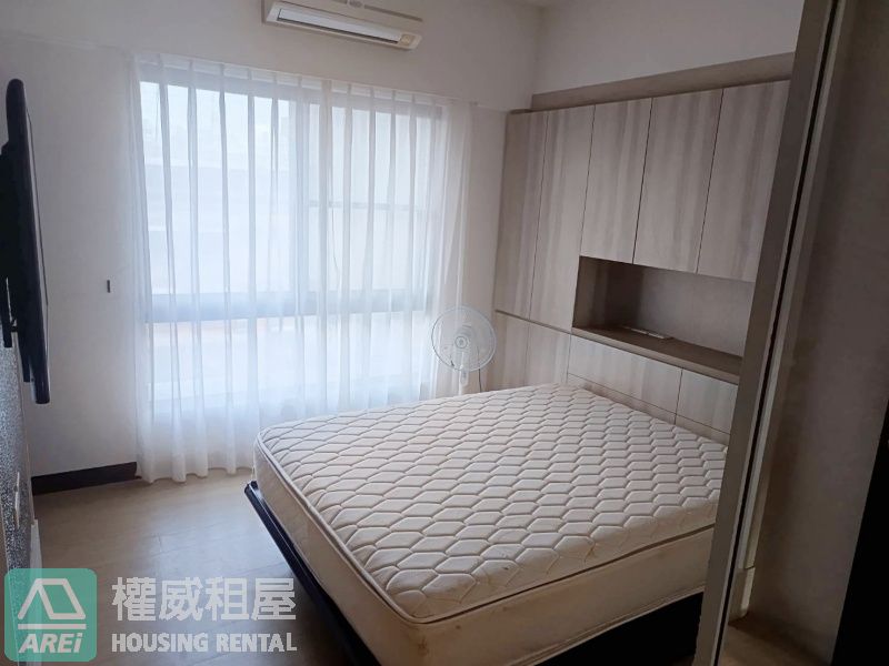 悅讀山妍|台鐵/輕軌美術館站|近柴山&美術館|附家具家電拎包入住|