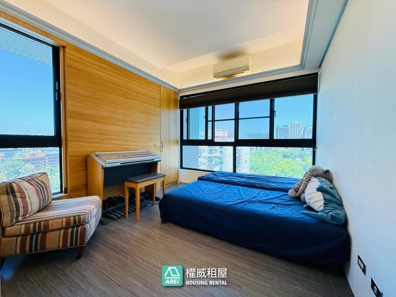 鼎宇鼎峰 開窗滿綠意｜可讓寵物奔跑的房子｜彈性四房好利用