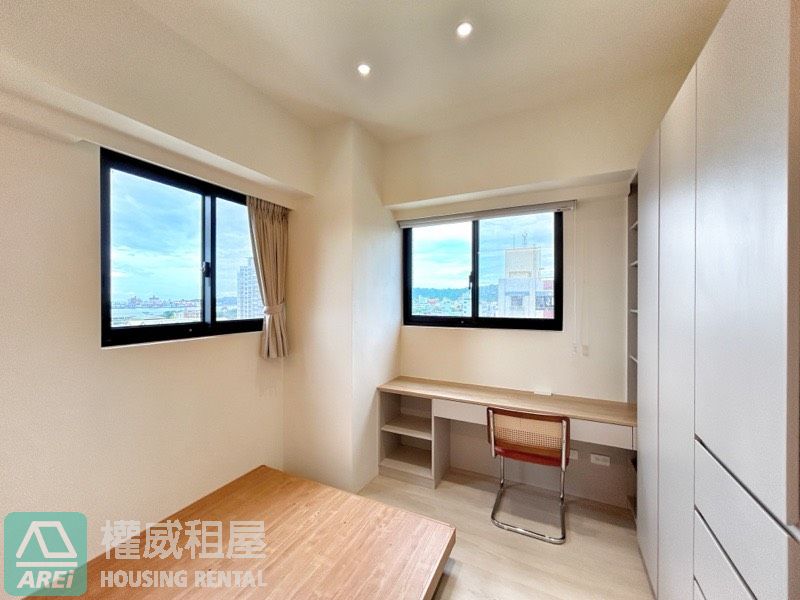 仰德˙駁二✧ | 山海港景首排 | 無印風質感大1房