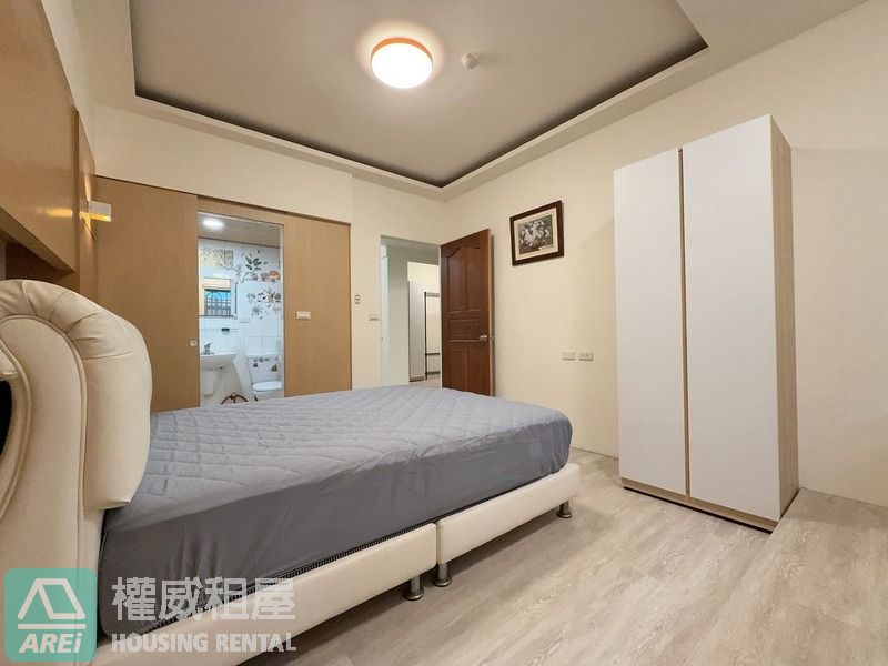 生態園區MRT️️️⭐️千禧屋翻新裝潢3+1房車位