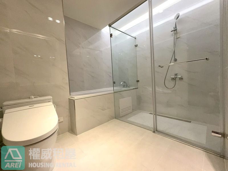 農十六特區華人匯⭐️高樓雙面採光3房雙主臥雙平車
