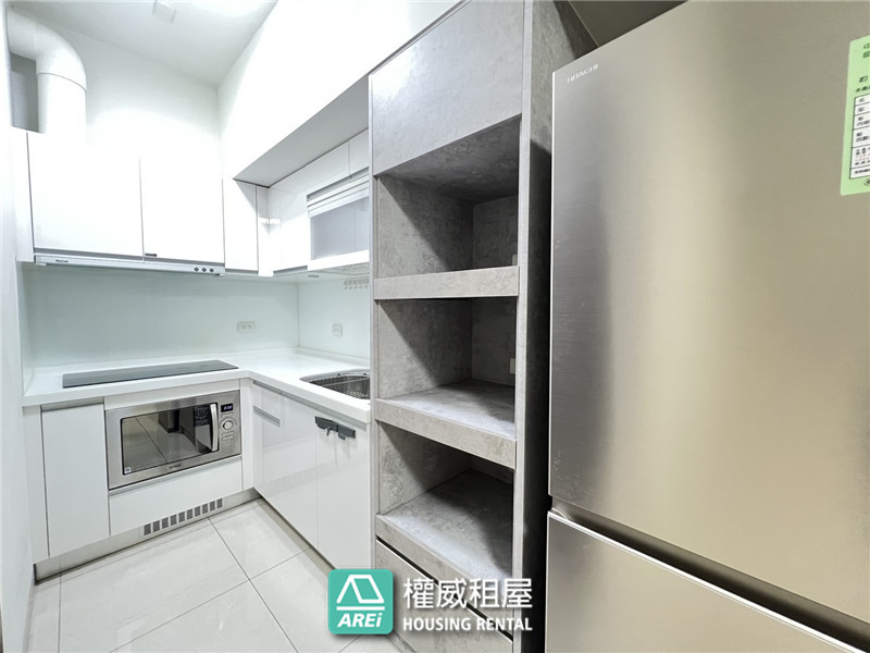 ★c歡迎租補|C35輕軌站旁.上文化|拎包入住正2房|大陽台