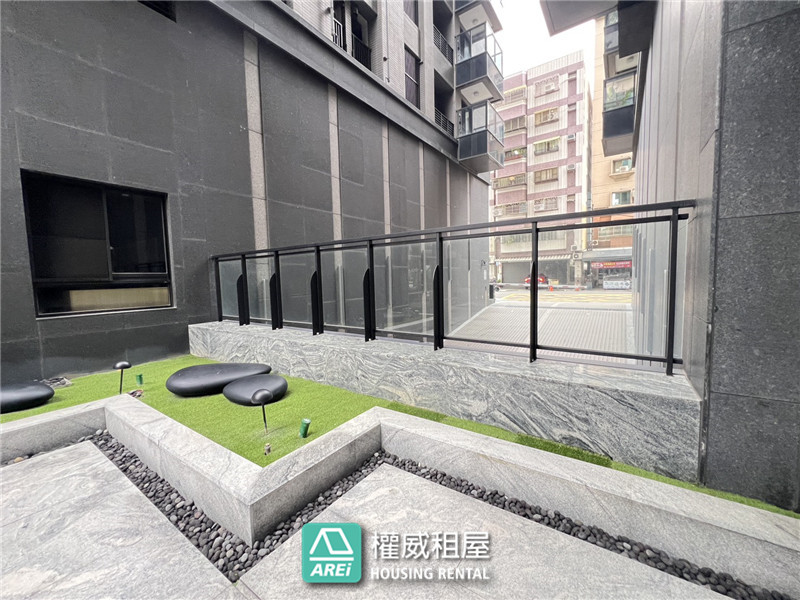 ★c歡迎租補|C35輕軌站旁.上文化|拎包入住正2房|大陽台