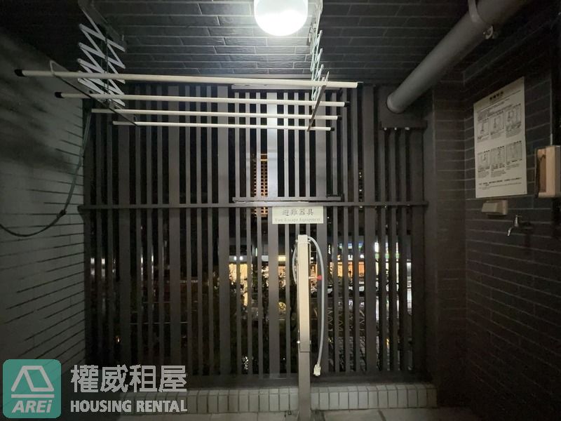仁武澄德商圈⭐️築上景2+1房空屋雙衛浴+平車