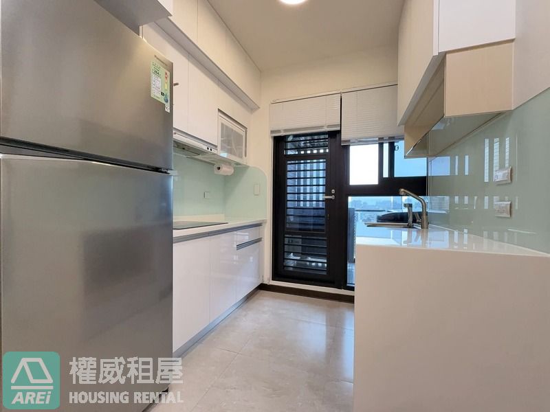 可租補⭐️中央公園MRT⭐️民生臻愛收納精緻裝潢3房