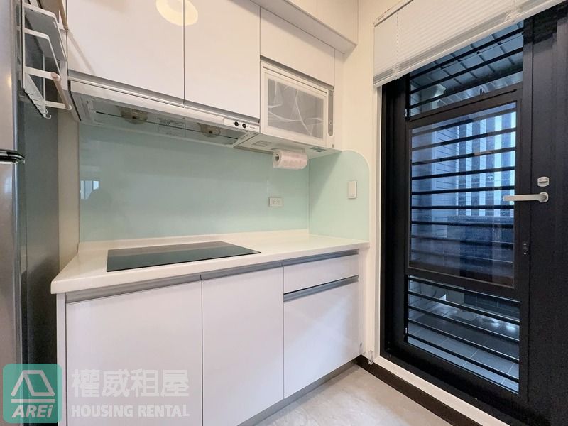 可租補⭐️中央公園MRT⭐️民生臻愛收納精緻裝潢3房