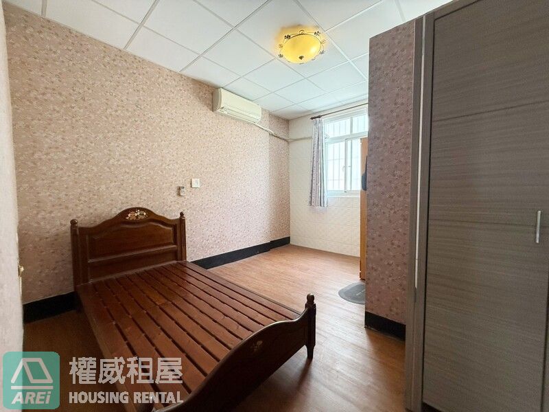 唐山街透天|4房可租補 入戶籍 辦公室 宿舍|可寵