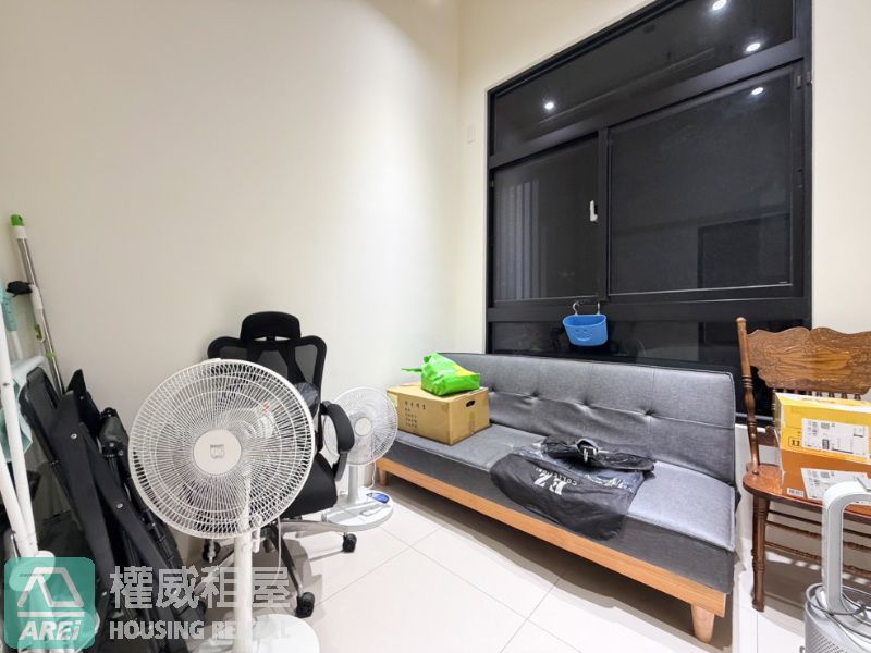 高醫商圈綠景苑3房雙衛浴平車