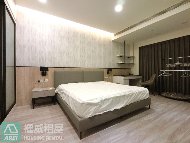 【名發晶閣】三多商圈・豪奢裝潢景觀2房平車