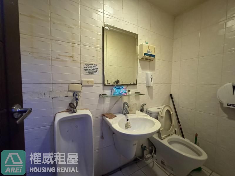 【雄中商圈】質感微醺美學店面！無油煙輕食/咖啡小酒館的首選基地