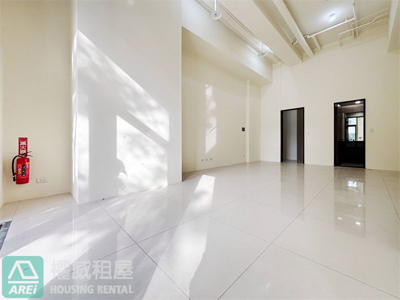 ⚡五甲全新醒目金店面稀有釋出！保泰一品