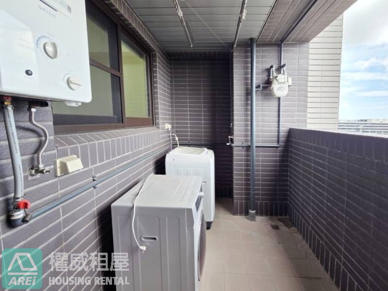 歸仁高鐵特區 | 遠雄明日讚 | 三鐵共構 • 2+1房平車 • 可租補
