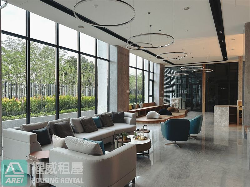 榮總商圈向young精緻兩房