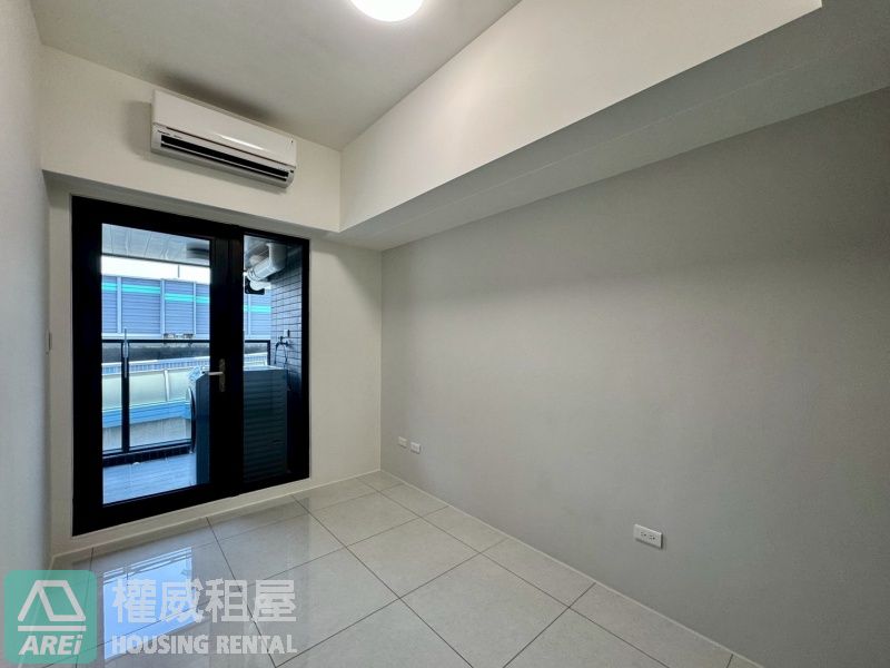 近高鐵特區🚄自由朗誦2房平車.家具可談