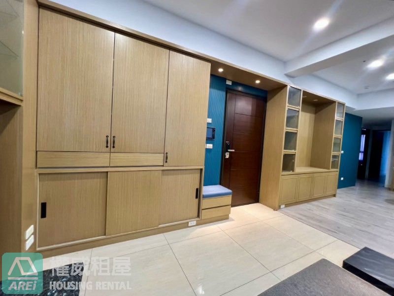 Top協勝發|高鐵特區|高樓景觀讚|大三房三陽台