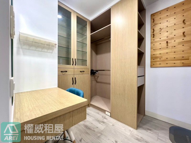 Top協勝發|高鐵特區|高樓景觀讚|大三房三陽台
