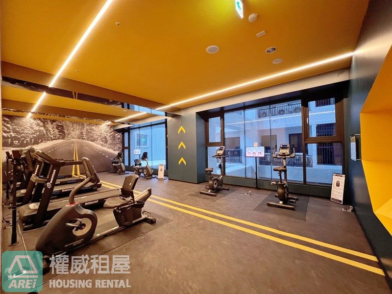 龍騰鑫天地2|3房2廳2衛1陽台|可租補 入戶籍|輕軌C27|鼎山家樂福
