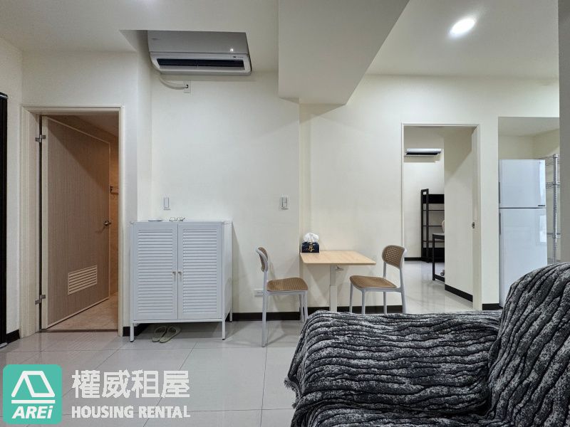 【博愛香榭】巨蛋商圈｜近R14巨蛋站｜精緻出租