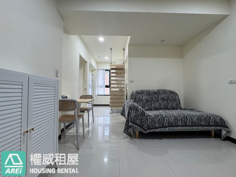 【博愛香榭】巨蛋商圈｜近R14巨蛋站｜精緻出租