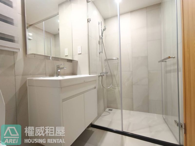 首席大院|近國道10|近仁雄/八德商圈|品味裝潢兩房平車
