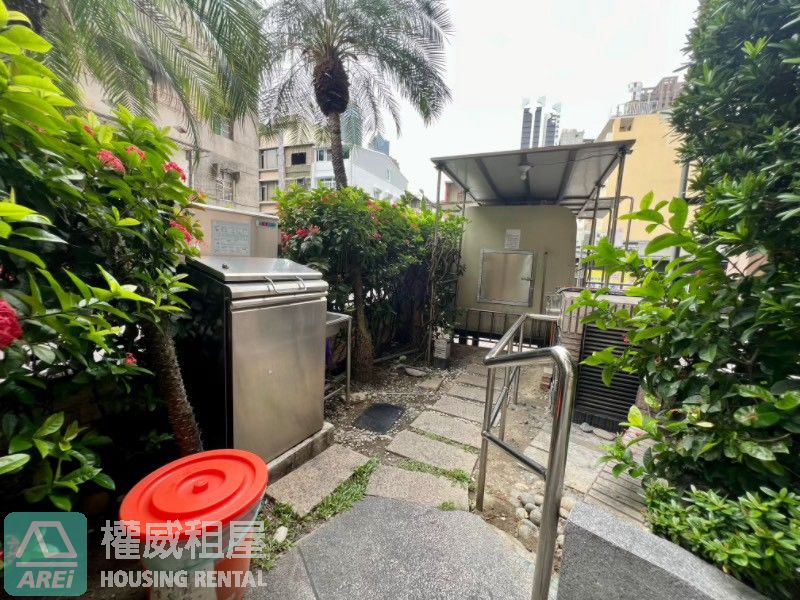 新中環大樓|亞灣特區|明亮通風三房大空間|可租補
