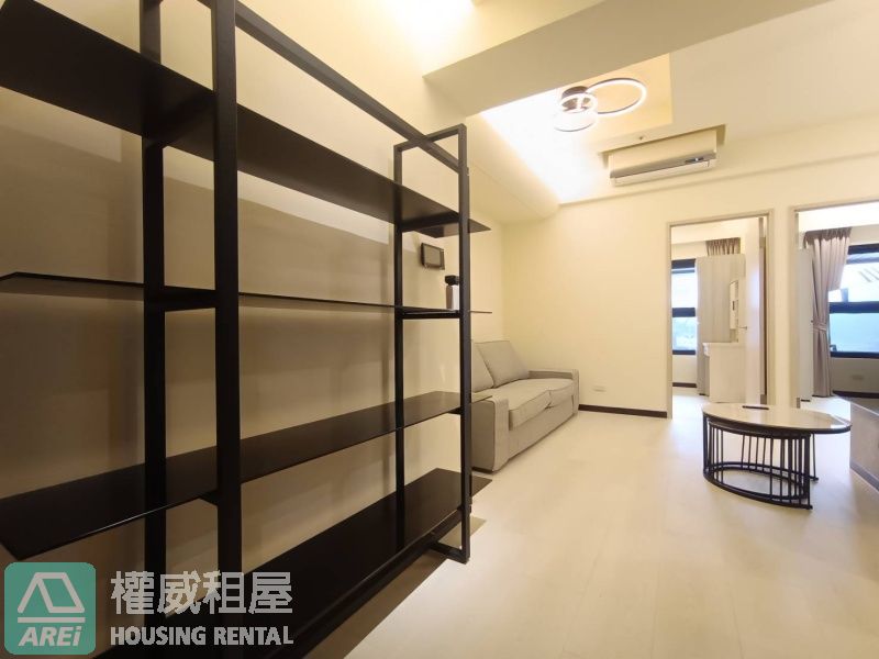 愛情河左岸|近高流/駁二文青最愛|精緻裝潢附傢俱/家電/平車