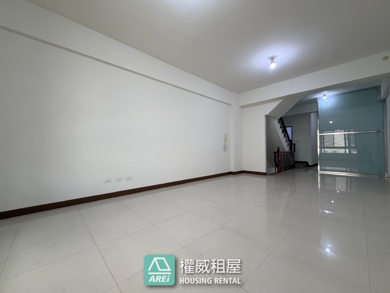 🏡 橋頭仕豐南路透天｜四層樓的自在空間，把一家人的生活好好裝進來