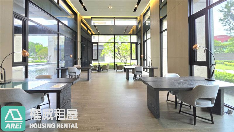 永信原旭∣高雄大學∣首排綠景∣三房二衛∣平面車位∣首次出租∣可租補