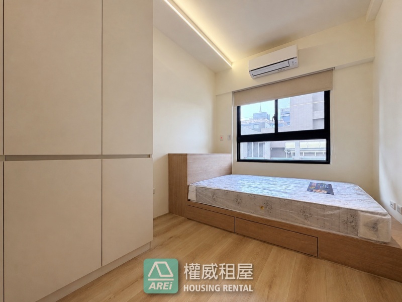 🏡 鑫巨蛋2｜日系奶油宅，在巨蛋生活圈收藏一室溫柔