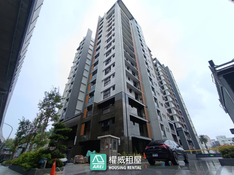 首綻|近88快速道路|近桂林生活圈|全新兩房兩衛附平車
