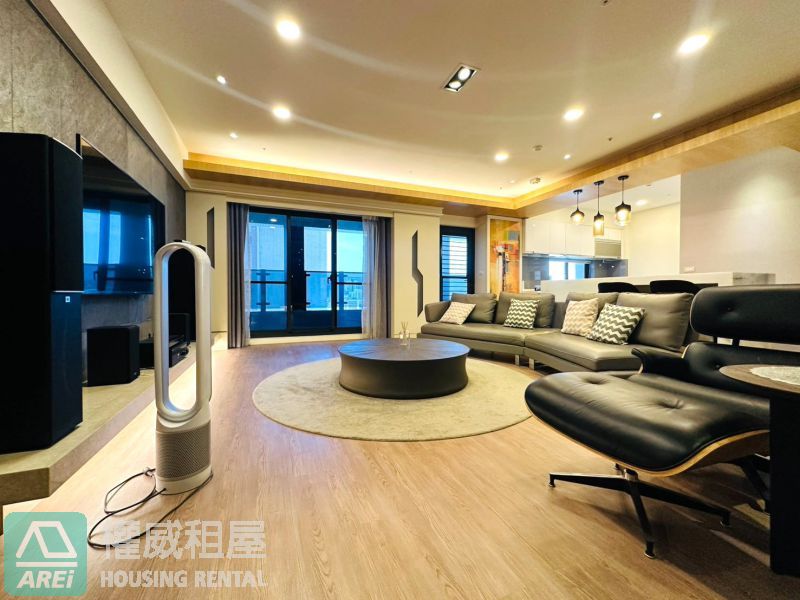 【名發晶閣】三多商圈・豪奢裝潢景觀2房平車