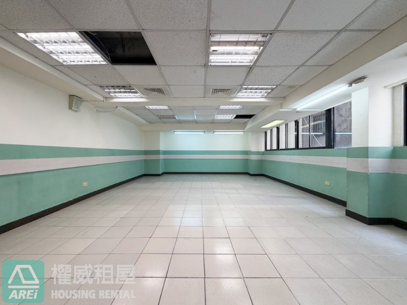 中央公園科見大廈店面