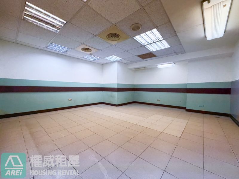 中央公園科見大廈大坪數辦公室