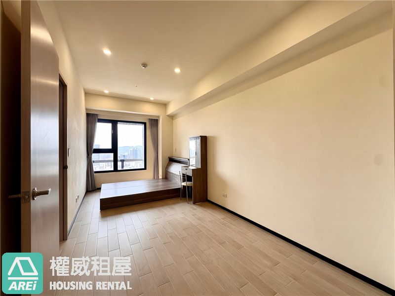 🏡 民生一號院｜純白質感裝潢，開朗採光兩房平車