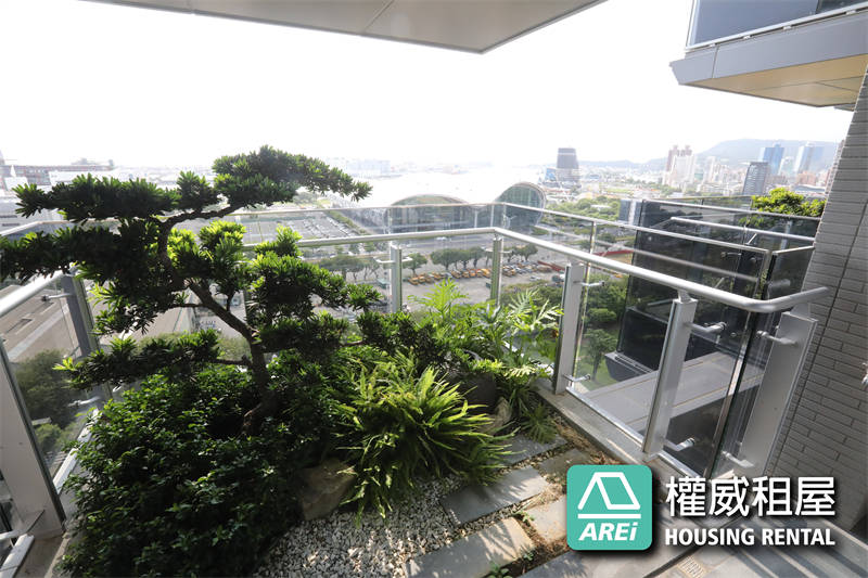 亞灣海港首排泊岸法式風情豪邸