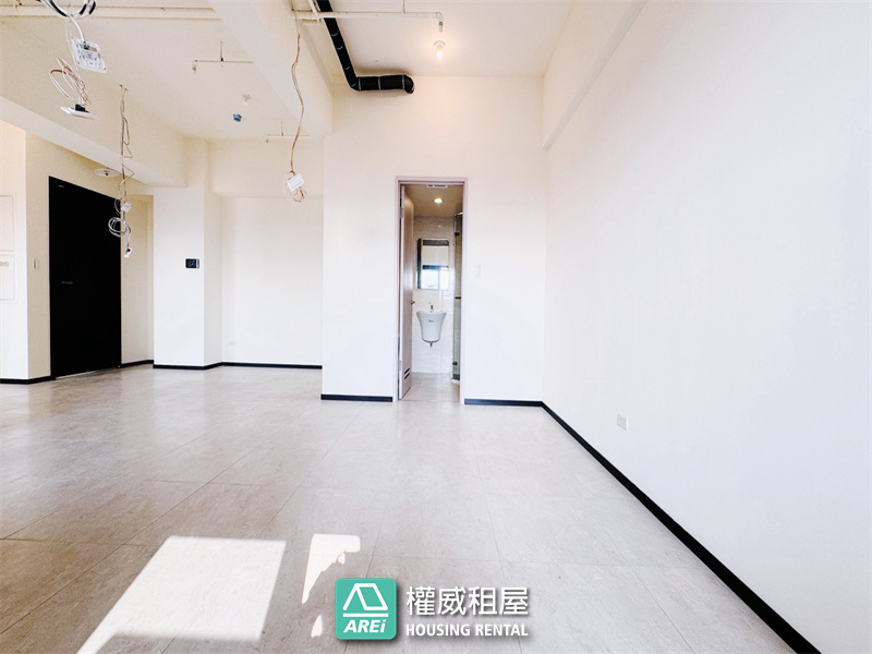 興富發博愛｜23坪無隔間超大空間｜隨你自由發揮