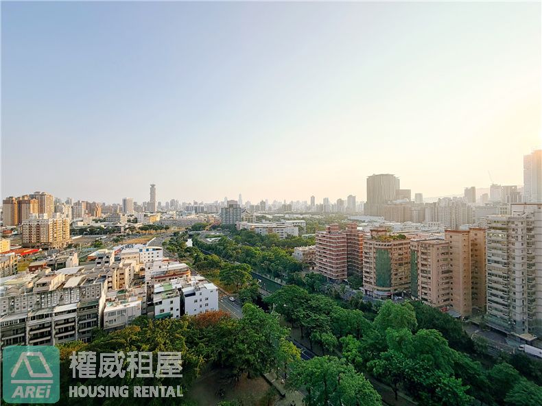 河堤商圈公園音樂會景觀明亮大空間3+1房平車(現況.限短租)