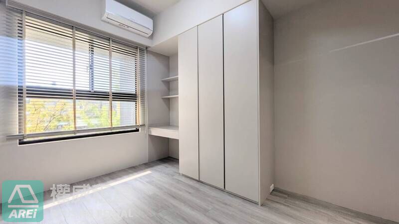 TOP ONE 明亮質感空屋正三房平車