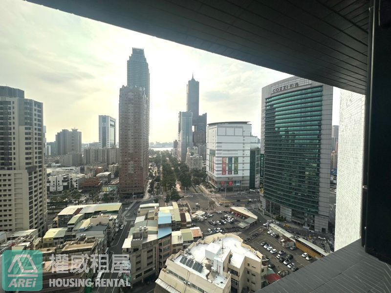 三多商圈 | 京城新世界 | 高樓海景3房 | 平面車位
