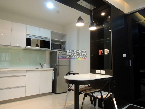 ✨【I-HOME】時尚現代 2+1 房｜雙床房+獨立和室．通風採光絕佳