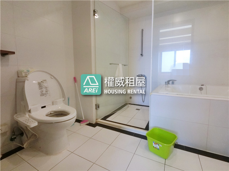 中央公園MRT愛上悅讀景觀2+1房 VR-VERSION