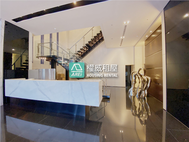 美術館大面寬1+2F豪宅店面