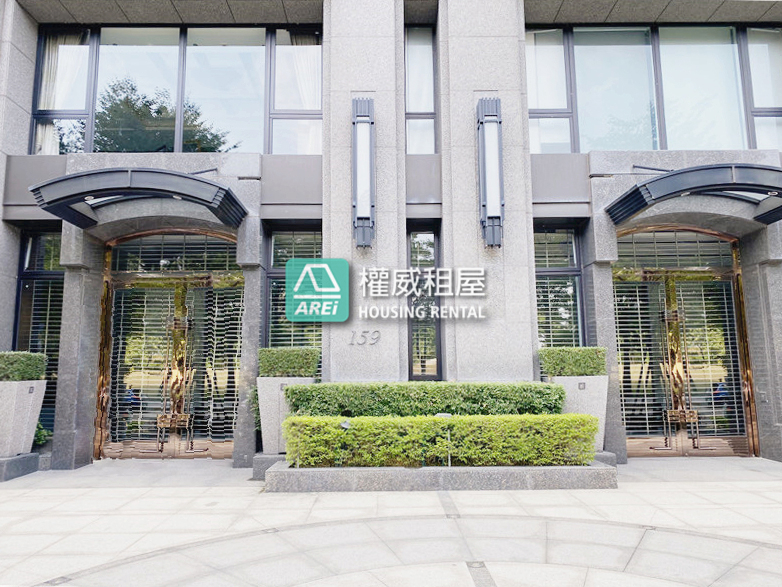 美術館大面寬1+2F豪宅店面