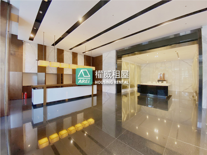 美術館大面寬1+2F豪宅店面